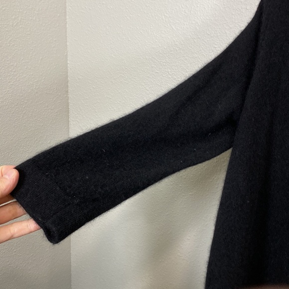 Cynthia Rawley cashmere sweater cardigan - Picture 4 of 6